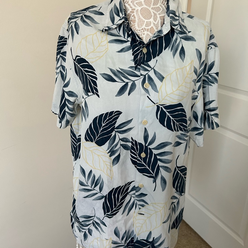 Nautica Blue and White Tropical Leaf Casual Shirt
